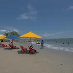 Lujoso apartamento con vista al mar