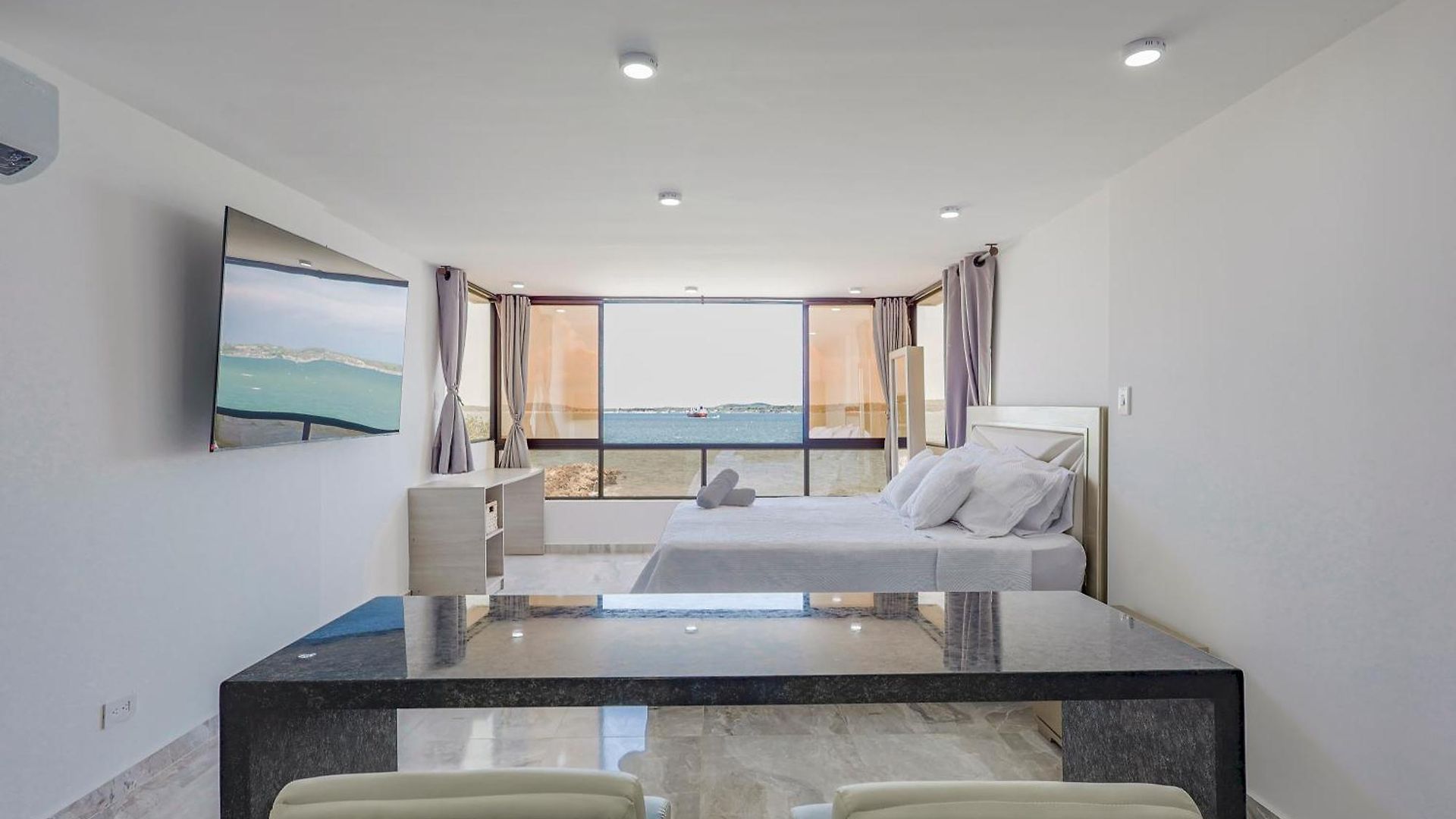 Apartamento Lujoso Con Vista Al Mar *