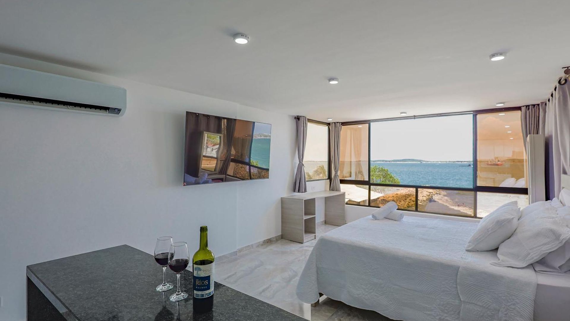 Lujoso Con Vista Al Mar Apartamento