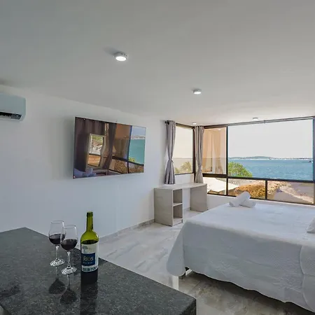 Lujoso Con Vista Al Mar Apartamento