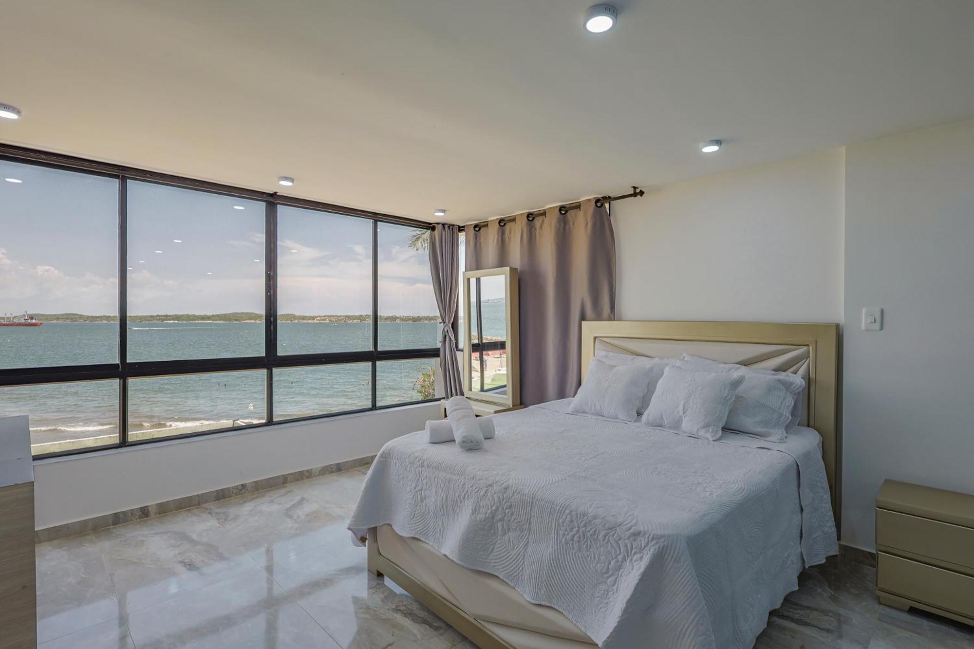 Lujoso Con Vista Al Mar Apartamento *